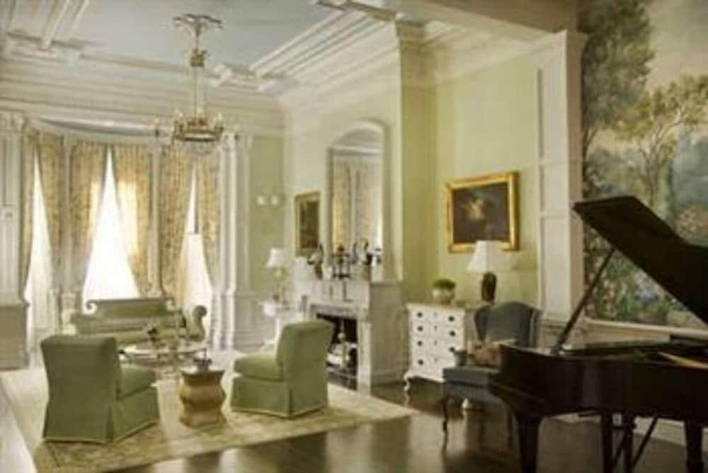 The College Club Of Boston Bed & Breakfast Exterior photo